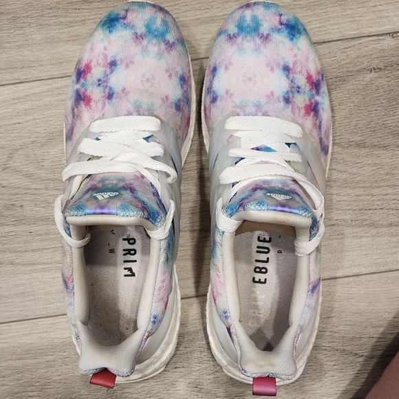 Adidas Ultraboost Tie-Dye Sneakers - Picture 3 of 8